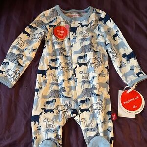 Magnetic Me Newborn Sleeper, NWT